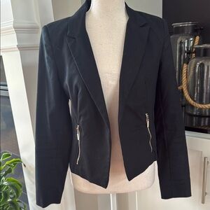 Grace Elements Black and Silver Cropped Blazer